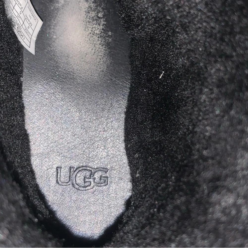 Ugg Beven Black Suede Fur Sheerling Lined high top Sneakers Women’s  8 lace up - Picture 15 of 16